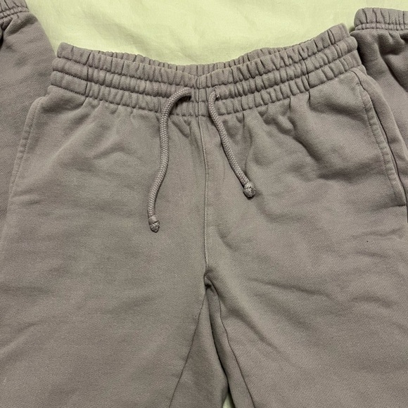 TNA Aritzia Cozy Mid-rise Fleece Purple Boyfriend Sweatpant Jogger - Picture 4 of 7